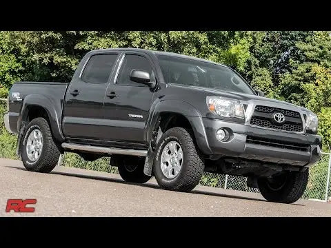2 Inch Leveling Kit | Aluminum | Red | Toyota Tacoma 2WD/4WD (05-23) Rough Country