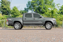 Load image into Gallery viewer, 2 Inch Leveling Kit | Aluminum | Red | Toyota Tacoma 2WD/4WD (05-23) Rough Country