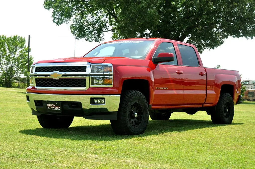 2 Inch Leveling Kit | Chevy/GMC 1500 Truck (07-18) / SUV (07-20) Rough Country