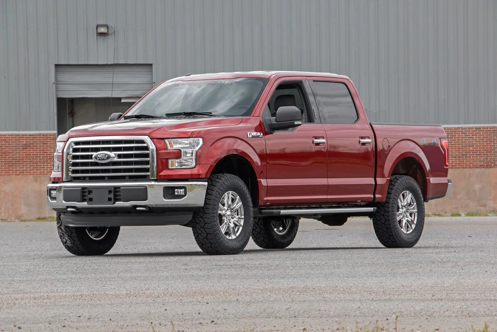 2 Inch Lift Kit | N3 Struts/N3 | Ford F-150 4WD (2014-2020) Rough Country