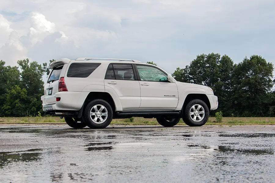 2 Inch Lift Kit | Red Spacers | Toyota 4Runner 4WD (2003-2009) Rough Country
