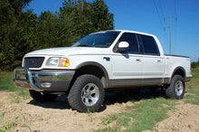 Load image into Gallery viewer, 2.5 Inch Leveling Kit | Ford F-150 4WD (1997-2003) Rough Country