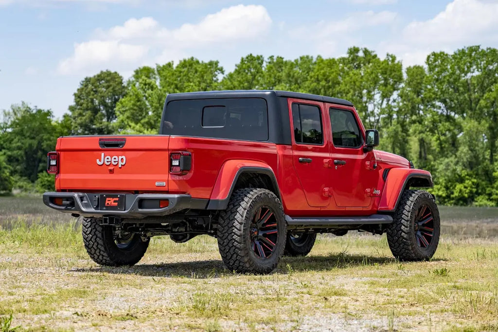 2.5 Inch Leveling Kit | Spacers | Jeep Gladiator JT 4WD (2020-2023) Rough Country
