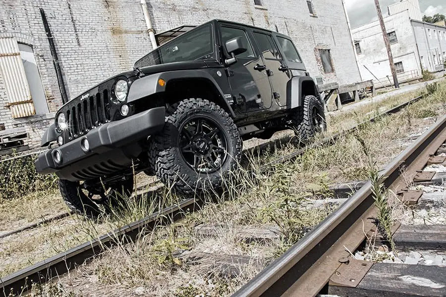 2.5 Inch Lift Kit | Coils | Jeep Wrangler JK 2WD/4WD (2007-2018) Rough Country