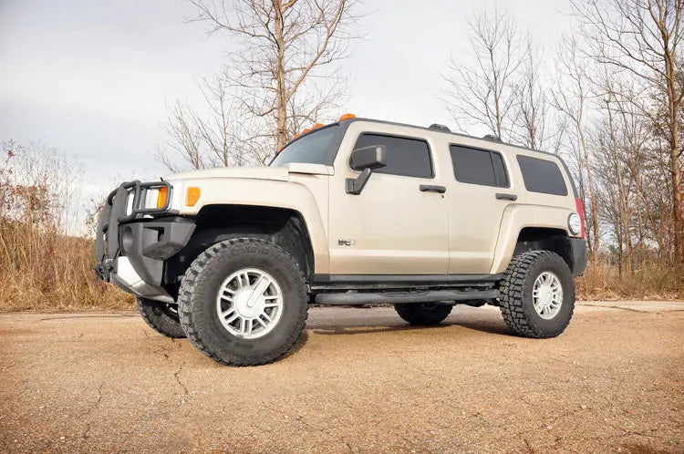 2.5 Inch Lift Kit | Multiple Makes & Models (Chevy/GMC/Hummer) Rough Country