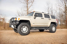 Load image into Gallery viewer, 2.5 Inch Lift Kit | Multiple Makes &amp; Models (Chevy/GMC/Hummer) Rough Country