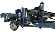 Load image into Gallery viewer, 2.5 Inch Lift Kit | Spacers | Jeep Wrangler JK  (2007-2018) Rough Country