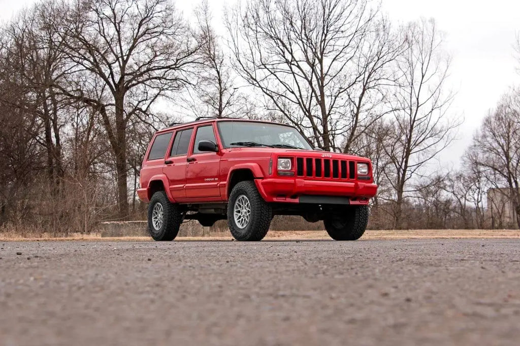 3 Inch Lift Kit | Series II | RR Springs | Jeep Cherokee XJ (84-01) Rough Country