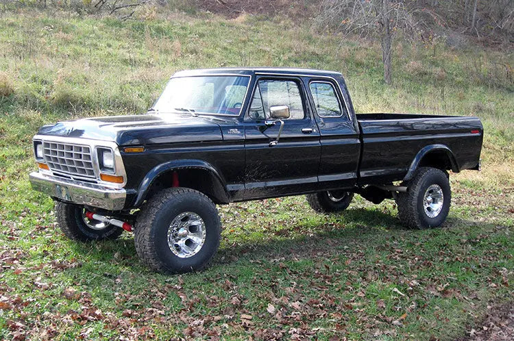 4 Inch Lift Kit | Rear Springs | Ford F-250 4WD (1977-1979) Rough Country