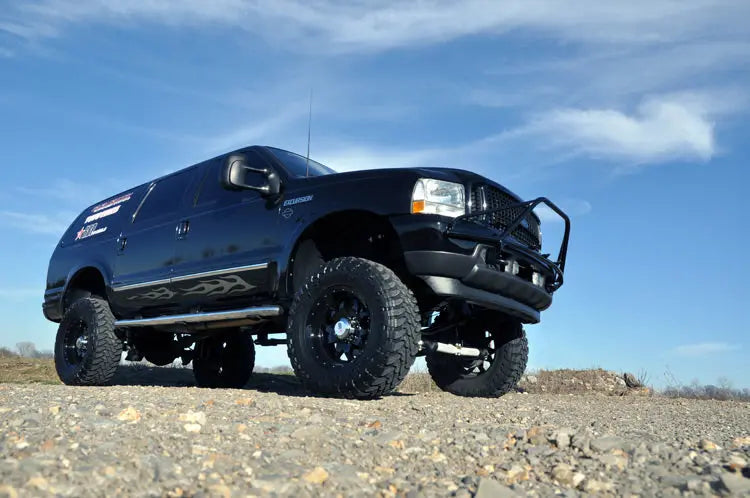 5 Inch Lift Kit | Ford Excursion 4WD (2000-2005) Rough Country