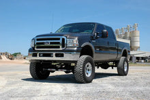 Load image into Gallery viewer, 6 Inch Lift Kit | Gas | 4 Link | OVLDS | Ford F-250/F-350 Super Duty (05-07) Rough Country
