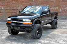 Load image into Gallery viewer, 6 Inch Lift Kit | TD | Chevy/GMC S10 Truck (94-04)/Sonoma (94-03) Rough Country