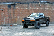 Load image into Gallery viewer, 6 Inch Lift Kit | TD | Chevy/GMC S10 Truck (94-04)/Sonoma (94-03) Rough Country
