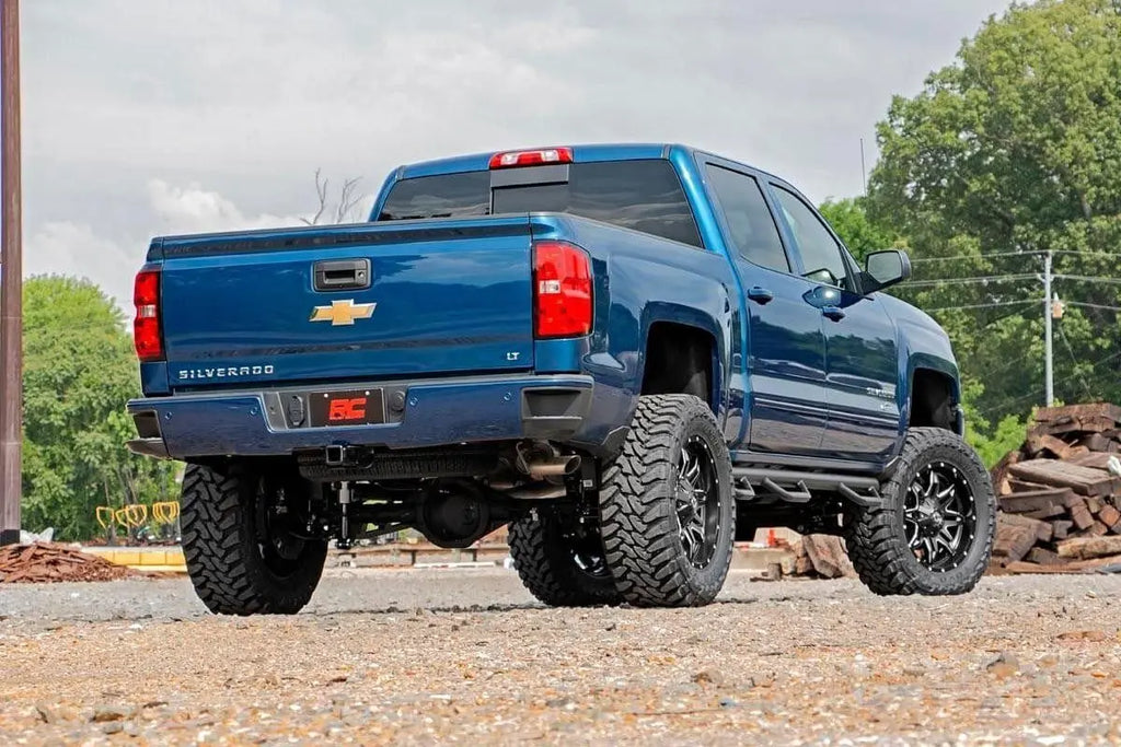 7 Inch Lift Kit | Alum/Stamp Steel | Vertex | Chevy/GMC 1500 (14-18) Rough Country