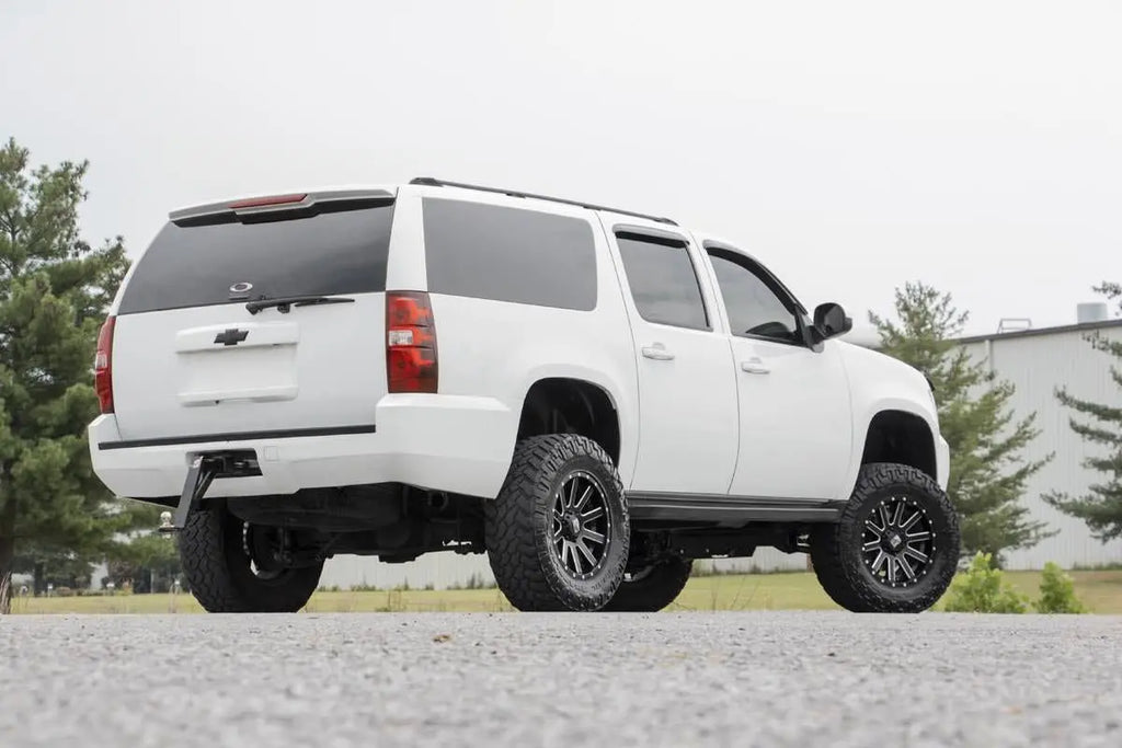7 Inch Lift Kit | N3 Struts | Chevy/GMC SUV 1500 2WD/4WD (07-14) Rough Country