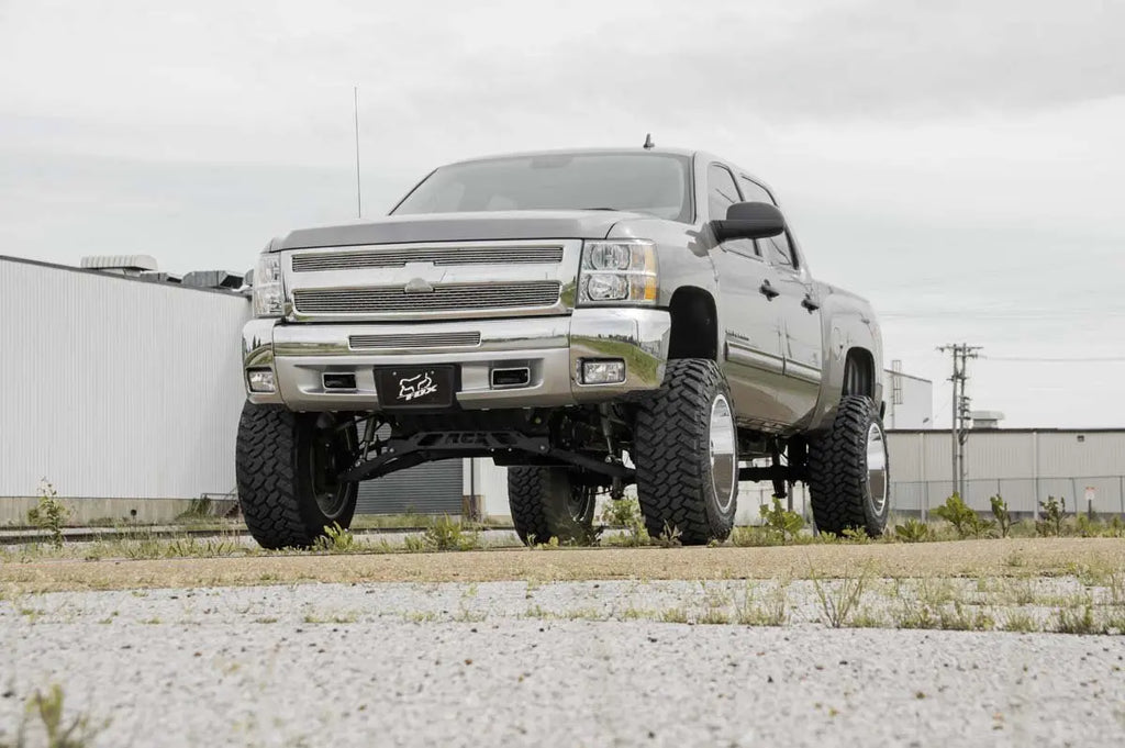 7.5 Inch Lift Kit | Chevy/GMC 1500 4WD (07-13) Rough Country