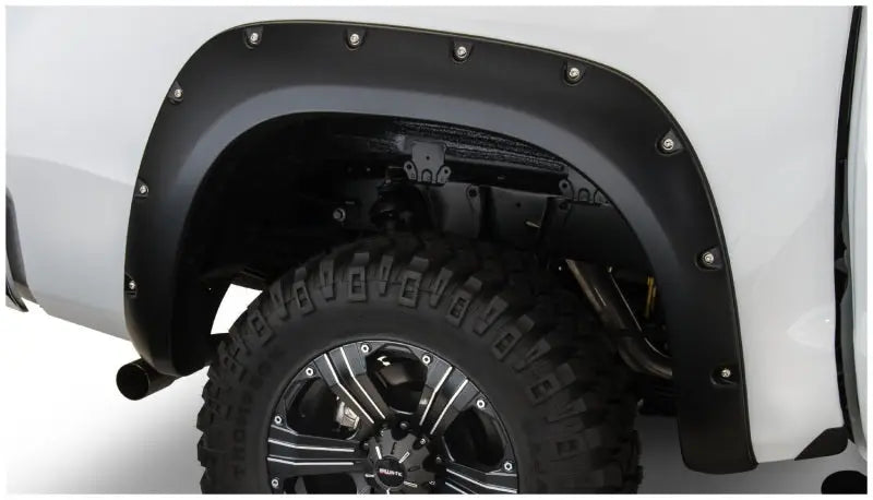 Bushwacker 07-13 Toyota Tundra Fleetside Pocket Style Flares 4pc 97.6/78.7/66.7in Bed - Black Bushwacker