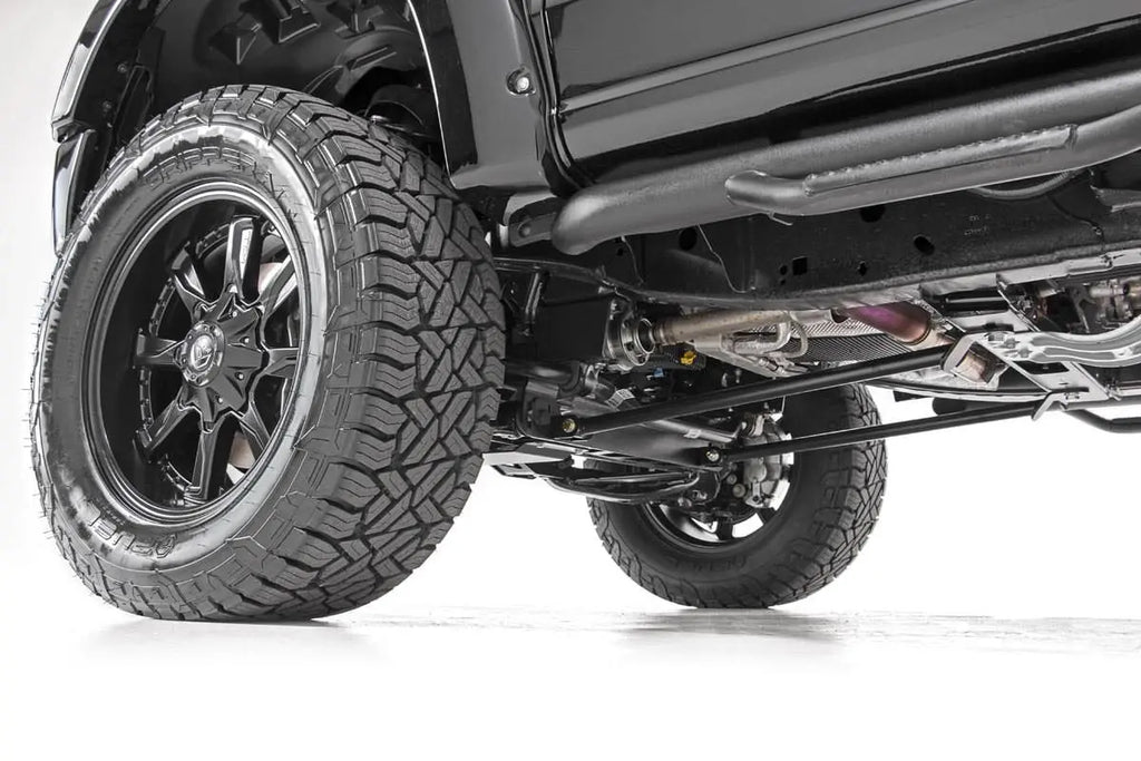 Kicker Bar Kit | 4-6 Inch Lift | Ford F-150 4WD (2015-2020) Rough Country