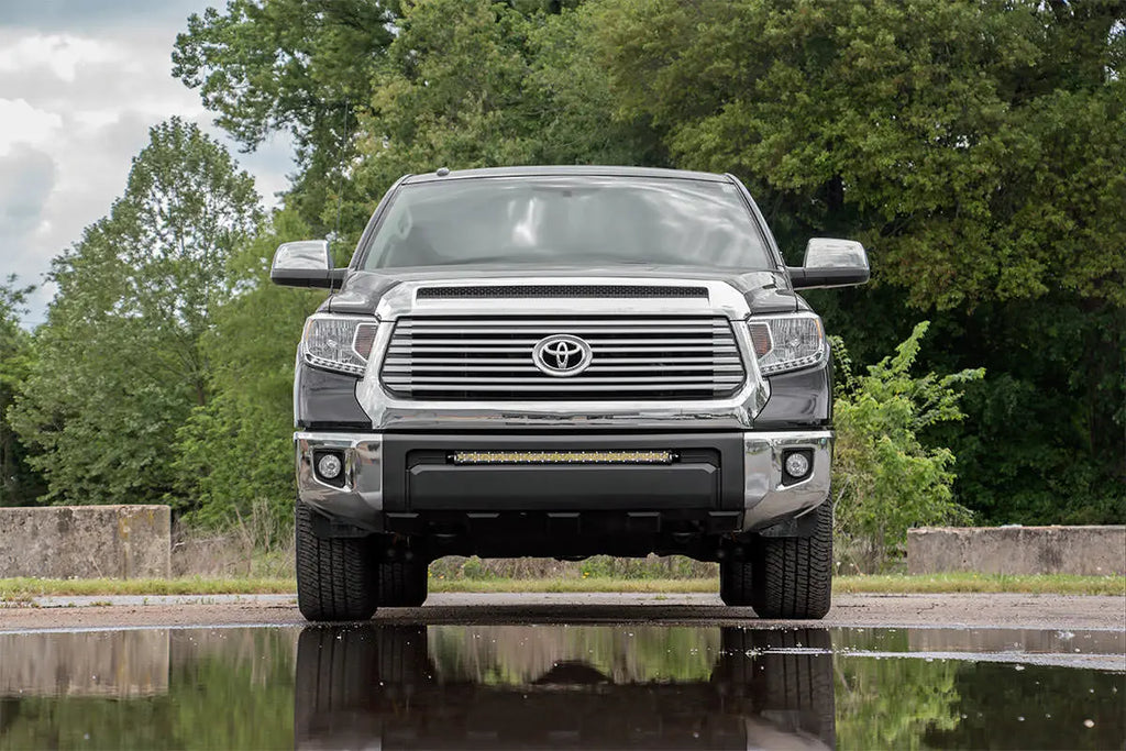 LED Light Kit | Bumper Mount | 30" Chrome Single Row | Toyota Tundra (14-21) Rough Country