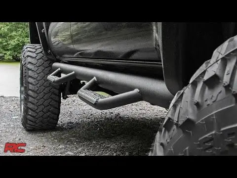 Nerf Steps | Full Length | Crew | 5 Ft Bed | Toyota Tacoma (05-23) Rough Country