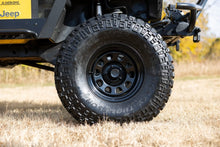 Load image into Gallery viewer, Steel Wheel | Black | 16x8 | 5x5.5 | 4.25 Bore | -12 Rough Country