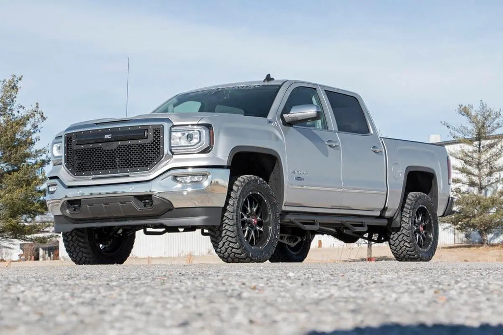 Traction Bar Kit | Chevy/GMC 1500 4WD (07-18) Rough Country