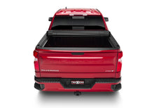 Load image into Gallery viewer, Truxedo 19-20 GMC Sierra &amp; Chevrolet Silverado 1500 (New Body) 5ft 8in Sentry CT Bed Cover Truxedo