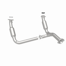 Load image into Gallery viewer, MagnaFlow Conv DF 07-09 Chevy/GMC Silverado/Suburban/Sierra/Tahoe/Yukon Magnaflow
