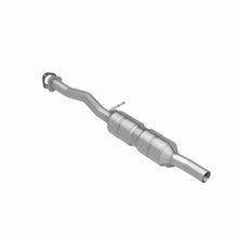 Load image into Gallery viewer, MagnaFlow Conv DF 00-01 Excursion With 5.4L A Magnaflow