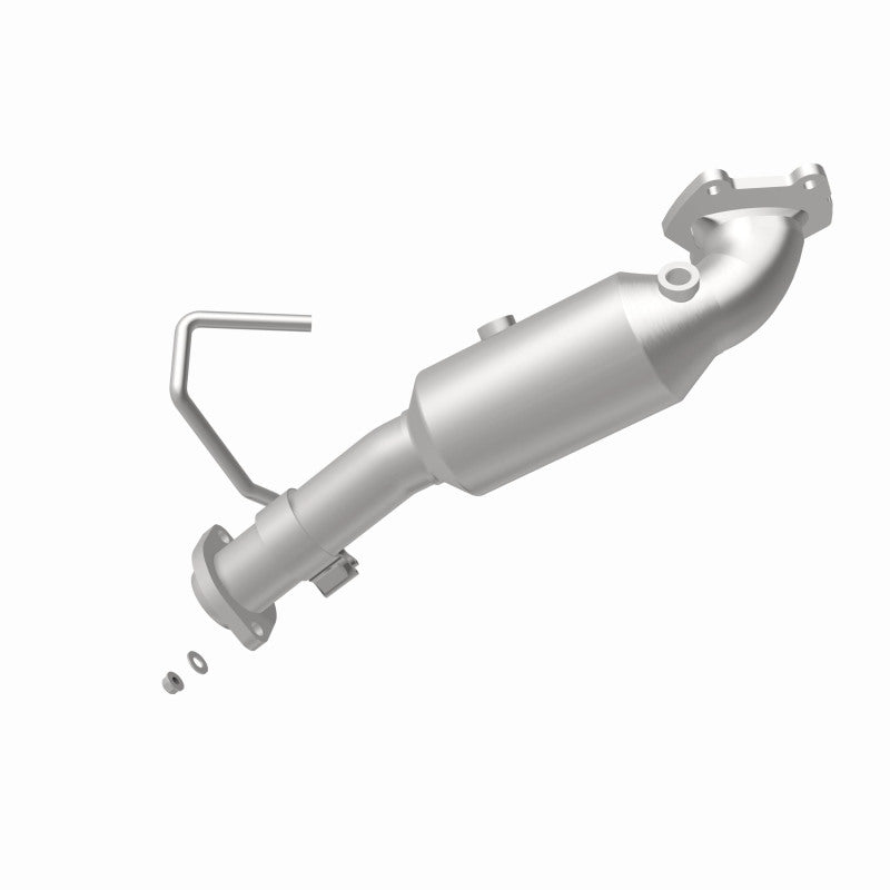 MagnaFlow Conv Direct Fit OEM 12-17 Jeep Wrangler 3.6L Underbody Magnaflow