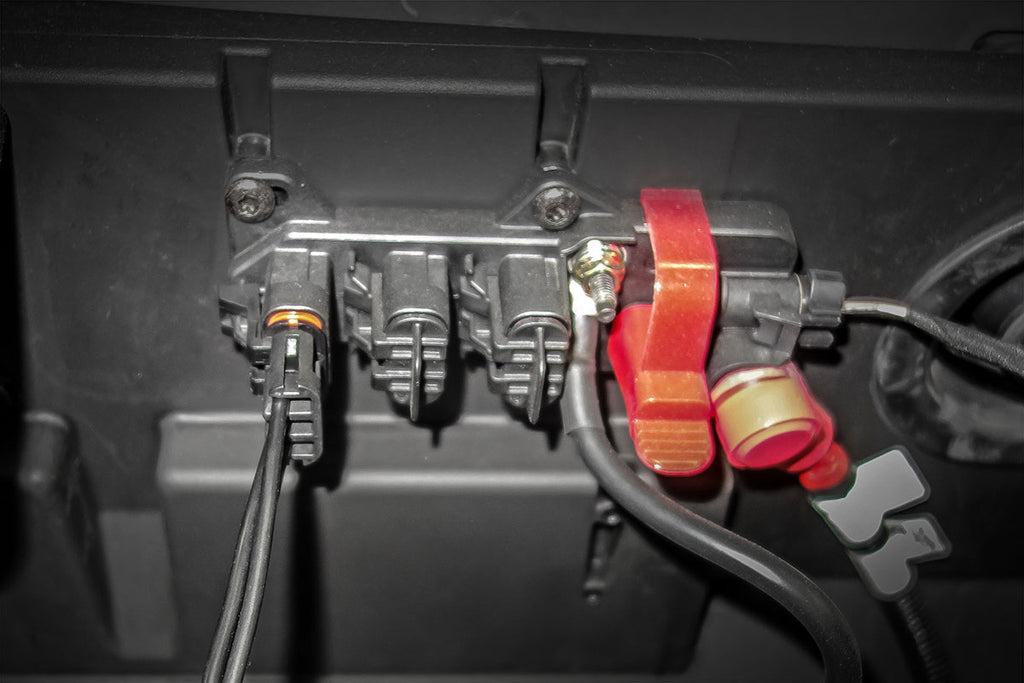 Polaris Accessory Plug | Pulse Busbar Rough Country