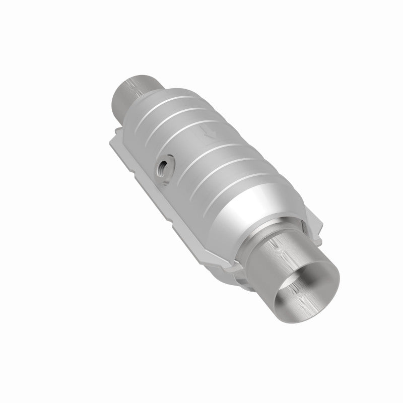 MagnaFlow Conv Univ 2.5in Inlet/Outlet Center/Center Round 11in Body L x 5.125in W x 15in Overall L Magnaflow