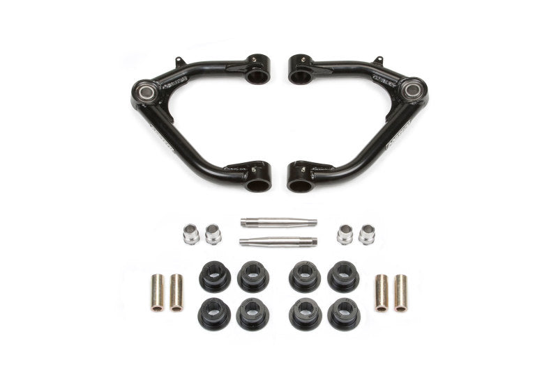 Fabtech 07-18 GM C/K1500 w/OE Forged UCA 0-6in Uniball Upper Control Arm Kit Fabtech