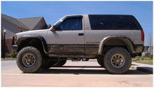Load image into Gallery viewer, Bushwacker 88-99 Chevy C1500 Cutout Style Flares 2pc - Black Bushwacker