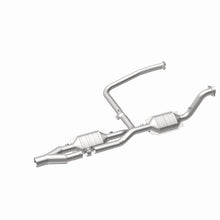 Load image into Gallery viewer, Magnaflow Conv DF 04-07 Dodge Ram 5.7L Magnaflow