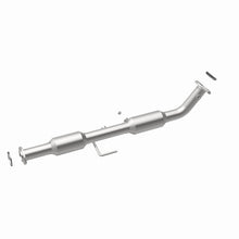 Load image into Gallery viewer, MagnaFlow Conv DF 05-08 Tacoma 2.7 Rear Magnaflow