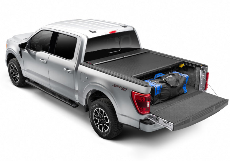 Roll-N-Lock 17-19 Ford F-250/F-350 Super Duty SB 80-3/8in Cargo Manager Roll-N-Lock