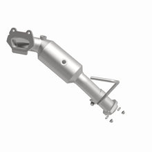 Load image into Gallery viewer, MagnaFlow Conv Direct Fit OEM 12-17 Jeep Wrangler 3.6L Underbody Magnaflow