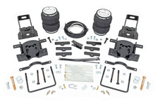 Load image into Gallery viewer, Air Spring Kit | | Ford F-250/F-350 Super Duty 4WD (2005-2016) Rough Country