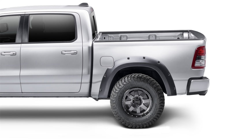 Bushwacker 11-21 Dodge Ram 1500 (Classic) Forge Style Flares 4pc - Black Bushwacker