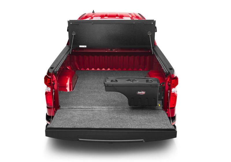 UnderCover 19-20 Chevy Silverado 1500 Passengers Side Swing Case - Black Smooth Undercover
