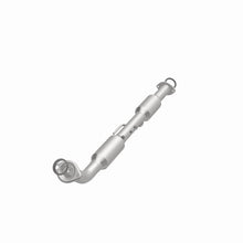 Load image into Gallery viewer, MagnaFlow Conv DF 05-08 Tacoma 2.7 Rear Magnaflow