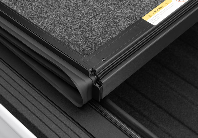 UnderCover 2020 Jeep Gladiator 5ft Ultra Flex Bed Cover - Matte Black Finish Undercover