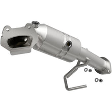 Load image into Gallery viewer, MagnaFlow Conv Direct Fit OEM 12-17 Jeep Wrangler 3.6L Underbody Magnaflow