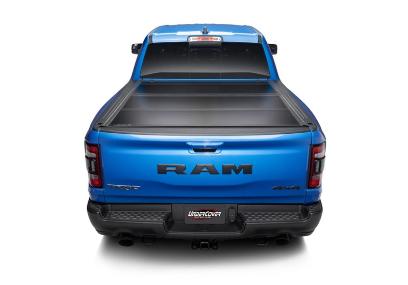 UnderCover 19-20 Ram 1500 5.7ft Ultra Flex Bed Cover - Matte Black Finish Undercover