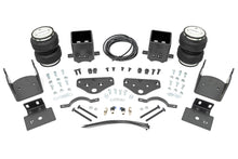 Load image into Gallery viewer, Air Spring Kit | 3-6" Lifts | Ford F-250/F-350 Super Duty (17-22) Rough Country