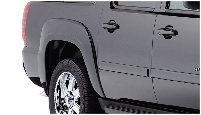Bushwacker 07-13 Chevy Avalanche OE Style Flares 4pc - Black Bushwacker