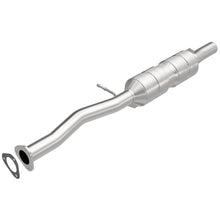 Load image into Gallery viewer, MagnaFlow Conv DF 00-01 Excursion With 5.4L A Magnaflow