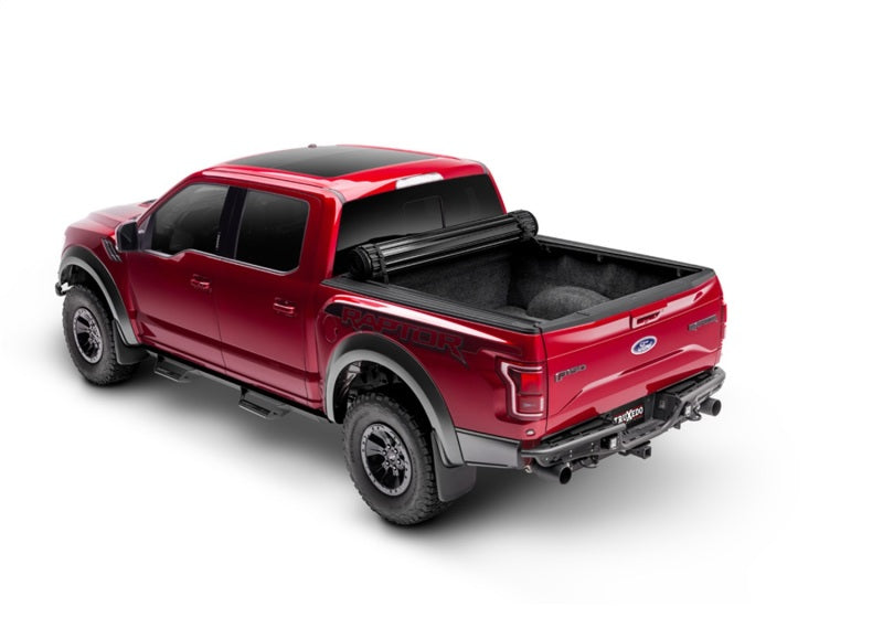 Truxedo 2020 Jeep Gladiator 5ft Sentry CT Bed Cover Truxedo