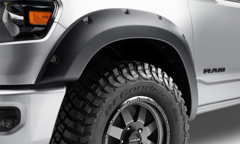 Bushwacker 19-22 Ram 1500 (Excl. Rebel/TRX) 76.3 & 67.4in Bed Forge Style Flares 4pc - Tex. Blk Bushwacker